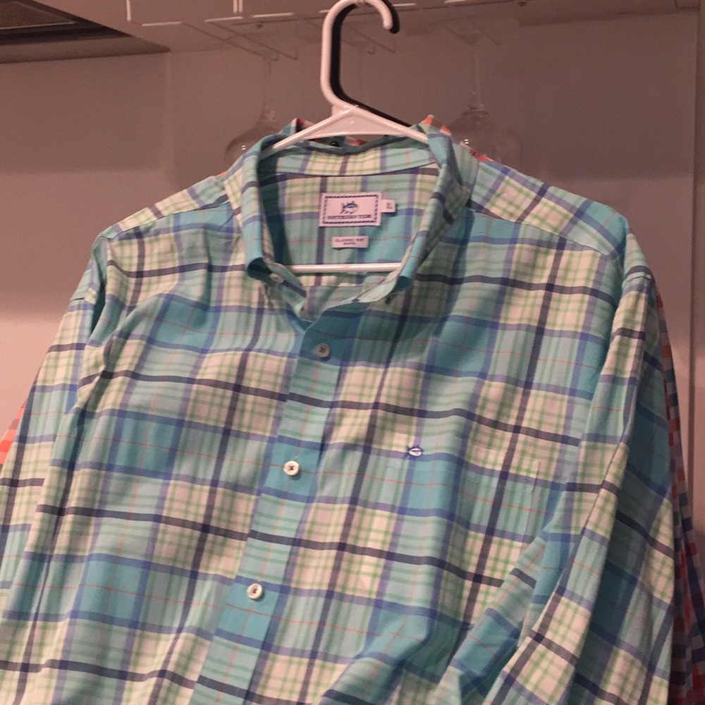 Southern tide button down